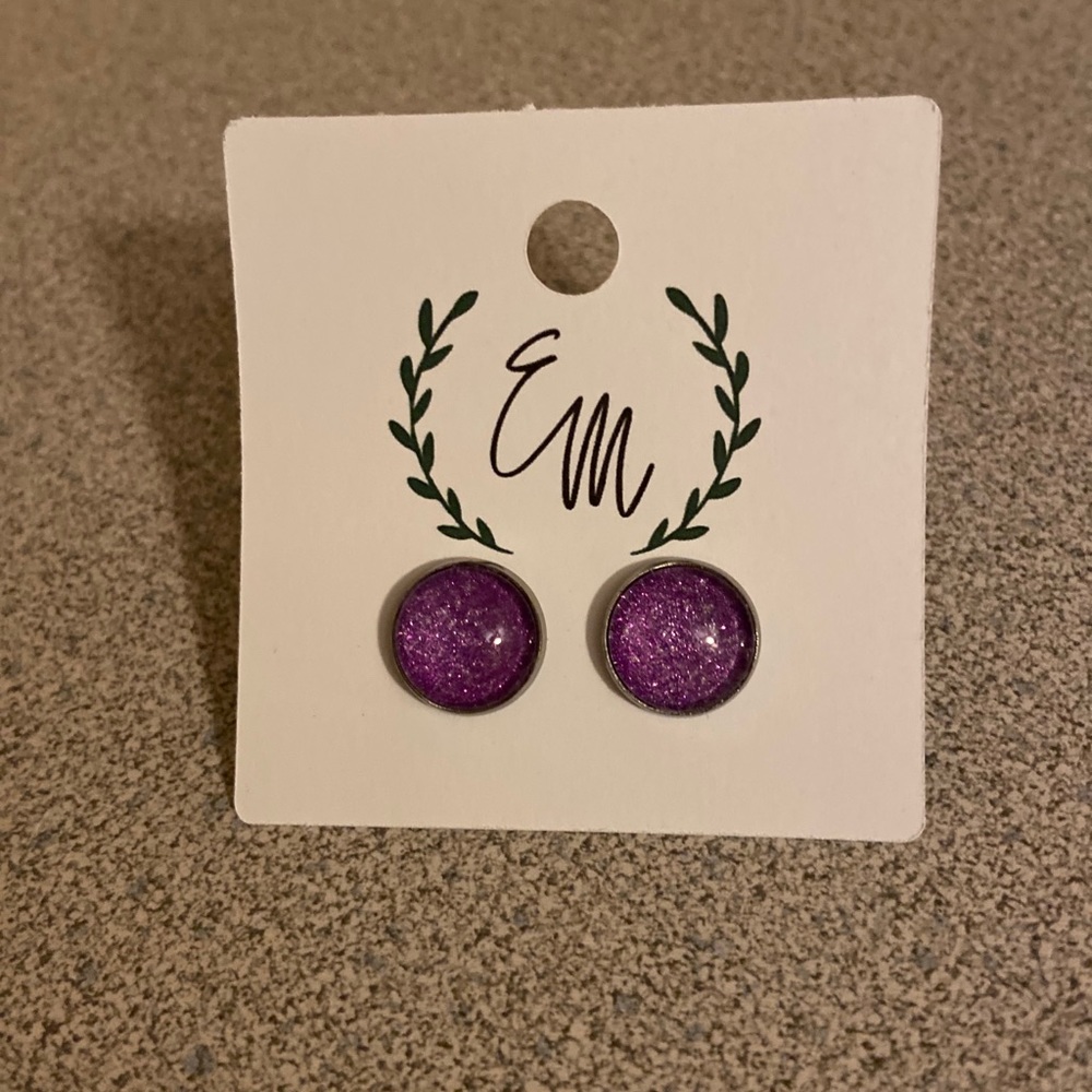 Purple glitter cabochon earrings